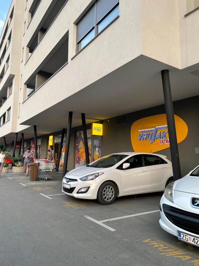 Apartman Welcome To Tresnjevka Zagreb Exterior photo